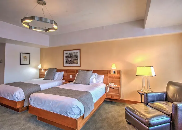 Camel\'S Garden Hotel